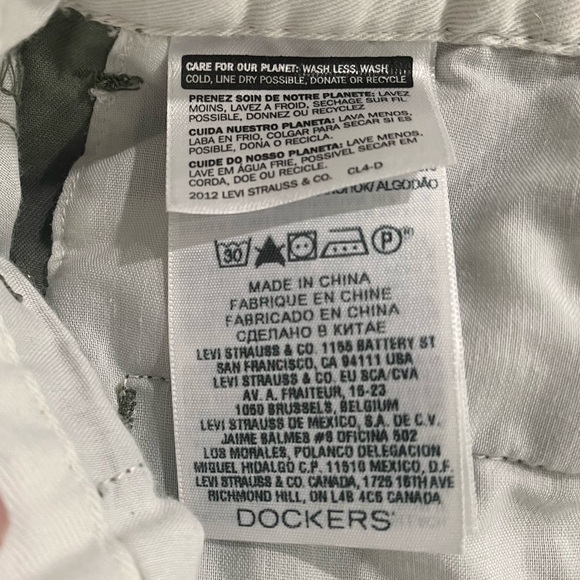 Dockers Men's Shorts size 42 - Picture 5 of 9